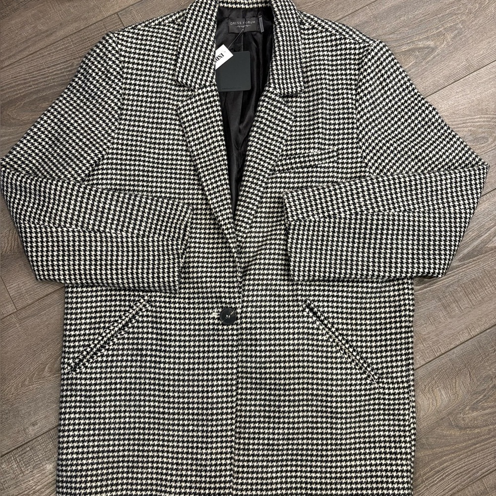 Black and White Houndstooth Blazer